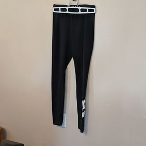 Nike leggings